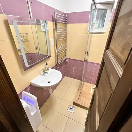Feher Galamb Apartman Gyal Exterior photo